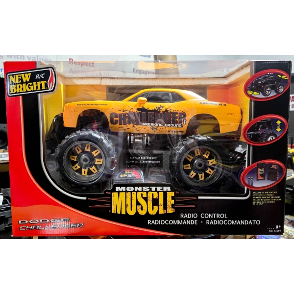 NEW MONSTER MUSCLE DODGE CHALLENGER R/C NEW BRIGHT CAR