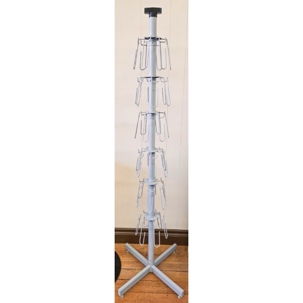 ROTATING METAL DISPLAY STAND