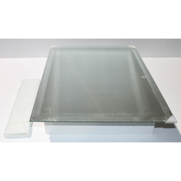 NEW PREMIUM MEDICINE CABINET 