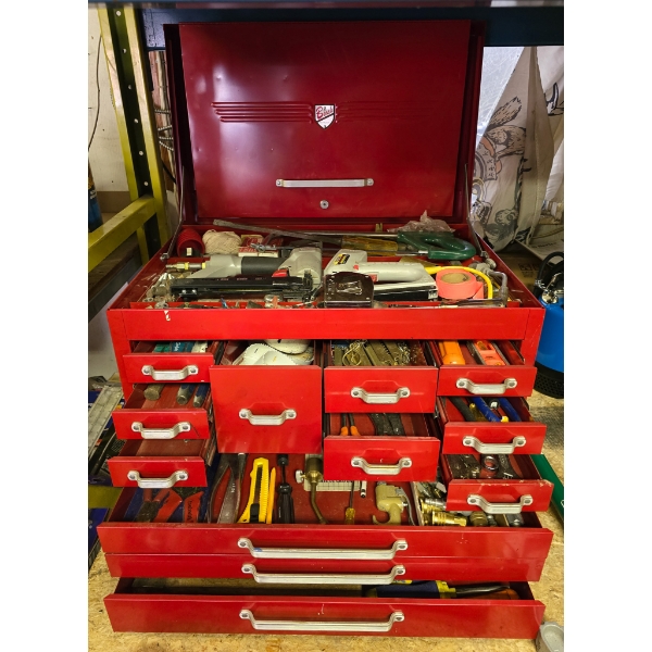 TOOL BOX WITH FULL CONTENTS 