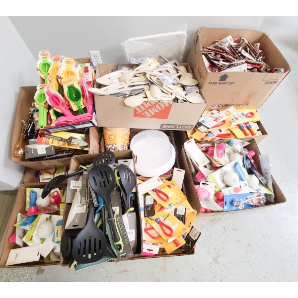 100+ PC NEW KITCHEN WARE