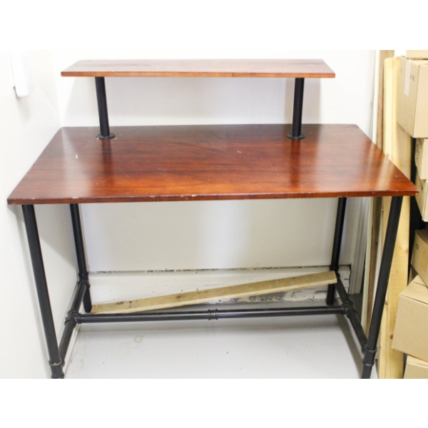 TABLE WITH METAL LEGS 44"X 26" X 31" HIEGHT