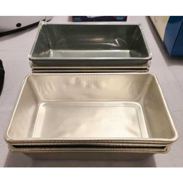 ASSORT. BREAD LOAF BAKING PANS