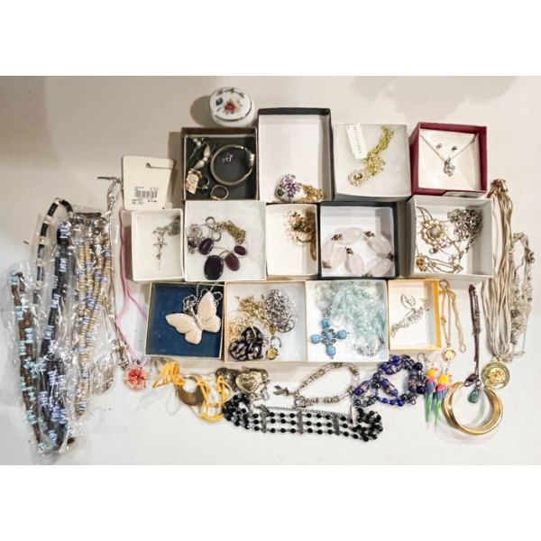 ASST. COSTUME JEWELRY