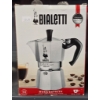 Image 1 : 6 CUP BIALETTI MOKA EXPRESS ESPRESSO MAKER