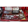 Image 9 : BEACH TOOL CHEST - TOP & BOTTOM W/ CONTENTS