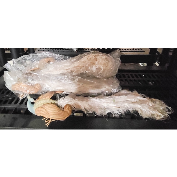 4 PEACOCK ORNAMENTS DESIGNED BY LISA STRECKO