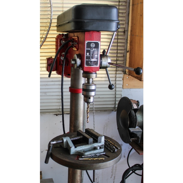 BRICO 5/8" DRILL PRESS MODEL RMD-80 F