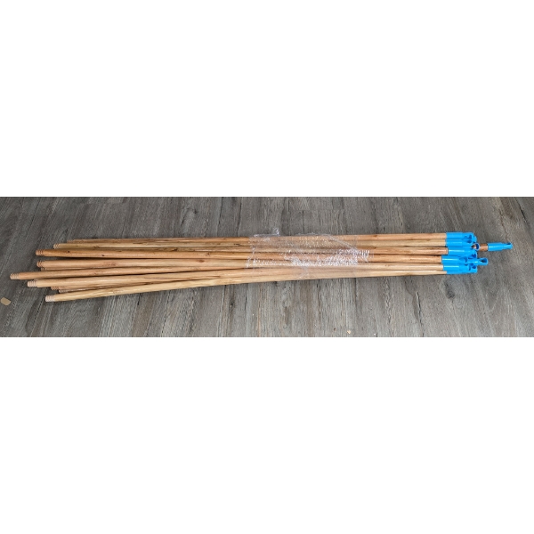 LOT OF WOODEN BROOM / MOP HANDLES