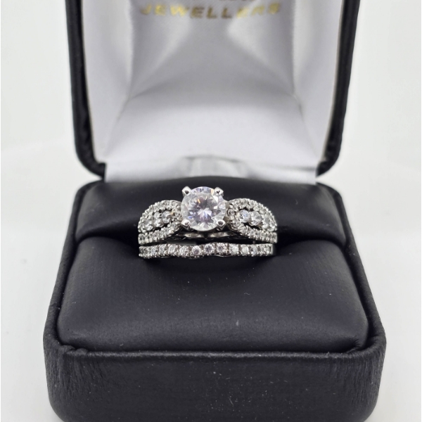 .925 SILVER ENGAGEMENT WEDDING RING SET 