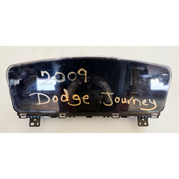 SALVAGE DASHBOARD FOR 2009 DODGE JOURNEY