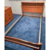 Image 3 : HARDWOOD BEDROOM SET WITH KIDS DESK