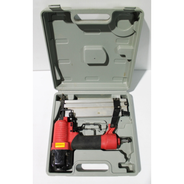 SAMONA 2 IN 1 COMBINATION 18GA BRAD NAILER / STAPLER