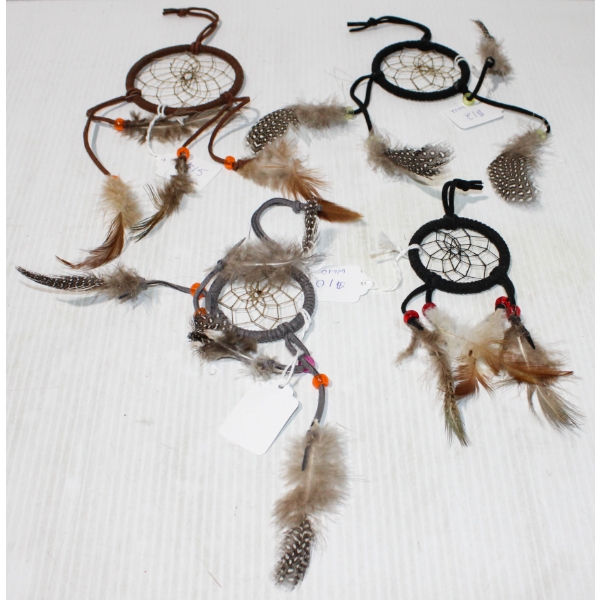 4 DREAM CATCHERS
