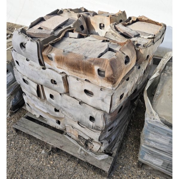 PALLET OF HIGH END DECORATIVE STONE FOR WALLS / FLOORS