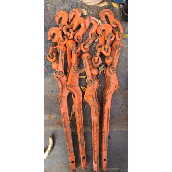 4 LOAD BINDERS / BOOMERS