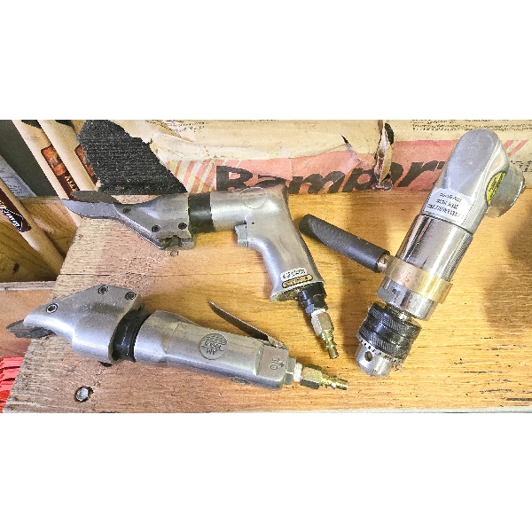 ASSORT. PNEUMATIC TOOLS