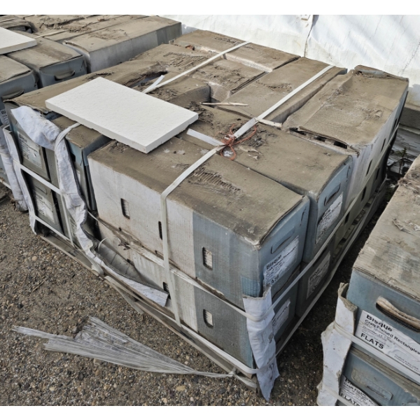 PALLET OF HIGH END DECO FLAT STONES FOR WALLS