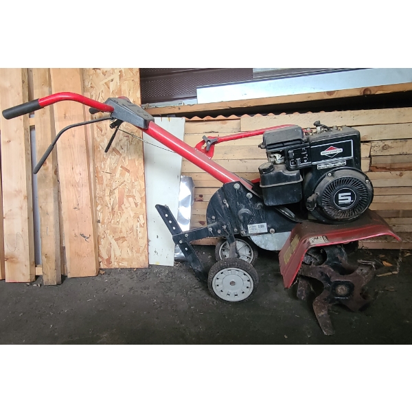 MTD YARD MACHINES ROTOTILLER