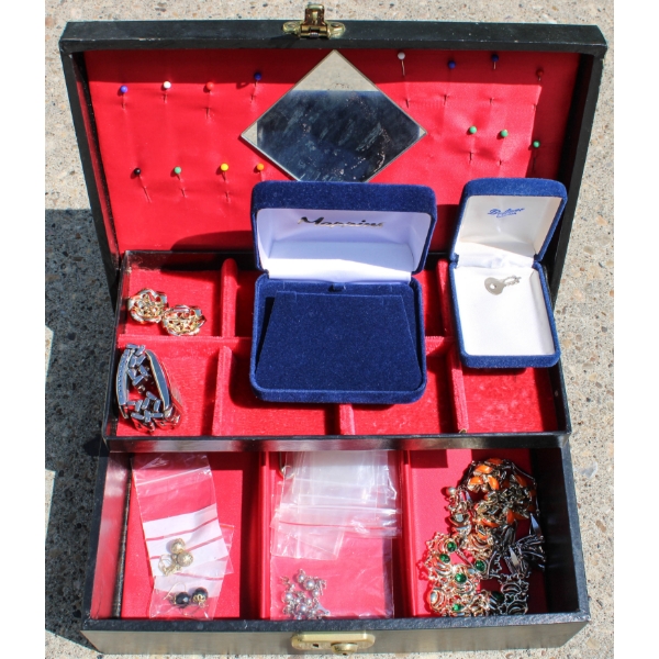 COSTUME JEWELRY & BOXES