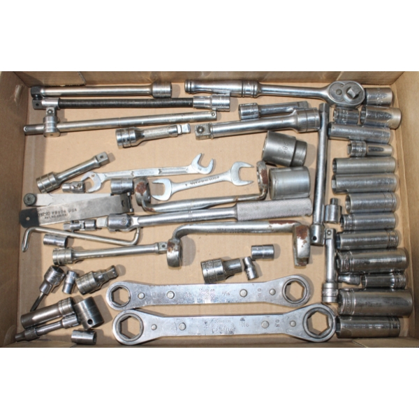 SHOP TOOLS - SNAP-ON R2426S R2022S RATCHETING BOX WRENCH ETC.