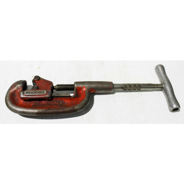 RIDGID 1/8" - 2" HEAVY DUTY PIPE CUTTER