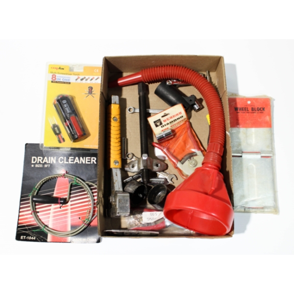 ASST TOOLS & ACCESSORIES - NEW 8 IN 1 SCREWDRIVER SET ETC.
