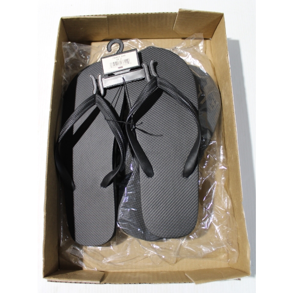 2 NEW MEN'S FLIP FLOP SHOES - BLACK - SIZE L