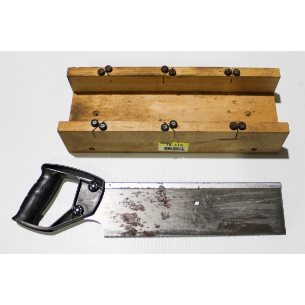 STANLEY MITER BOX W/ SAW