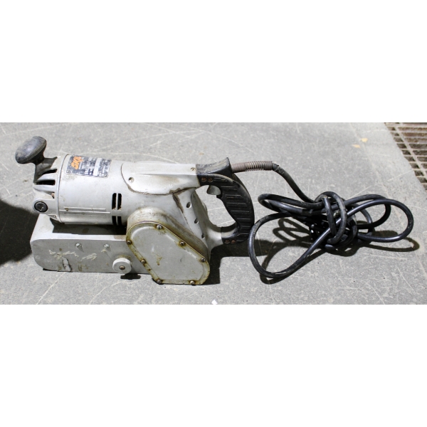 HEAVY DUTY SKIL 4 1/2" BELT SANDER MODEL 323