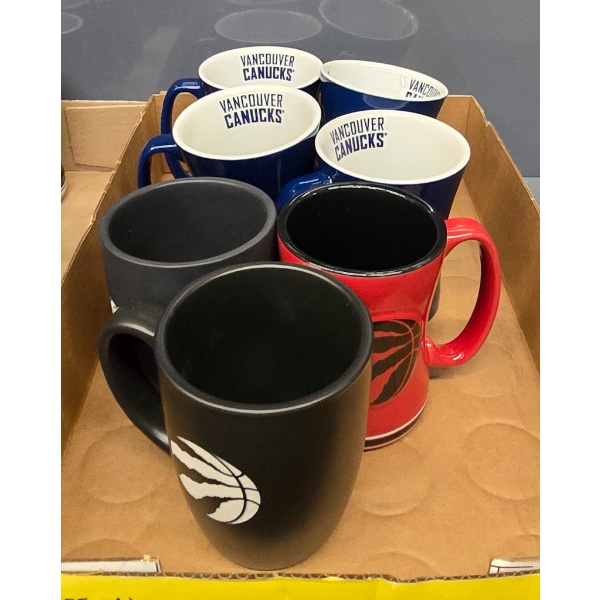ASSORT. SPORTS MUGS