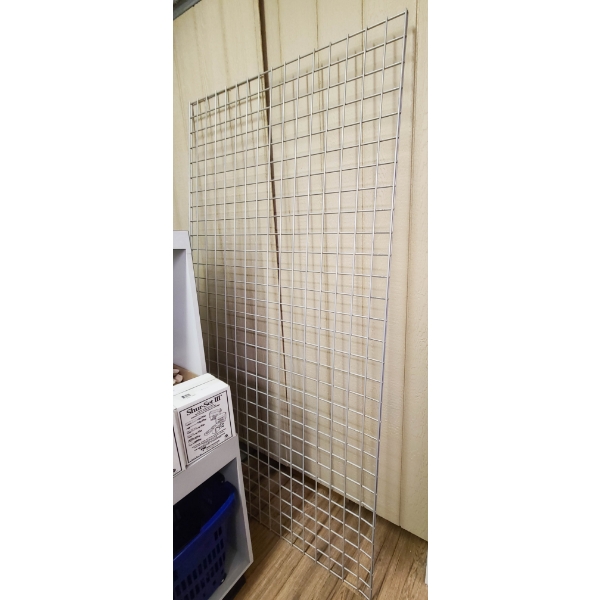 GRIDWALL 4 FT X 7 FT DISPLAY RACKING