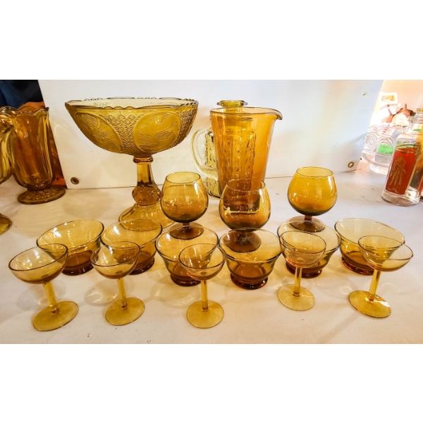 VINTAGE AMBER GLASS FOOTED BOWL - PITCHER ETC.