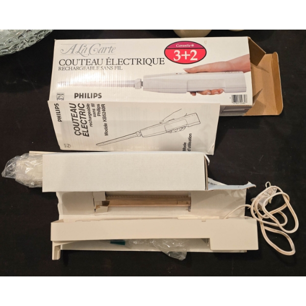 PHILLIPS ELECTRIC KNIFE