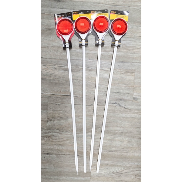 4 RED REFLECTORS FOR DRIVE WAY