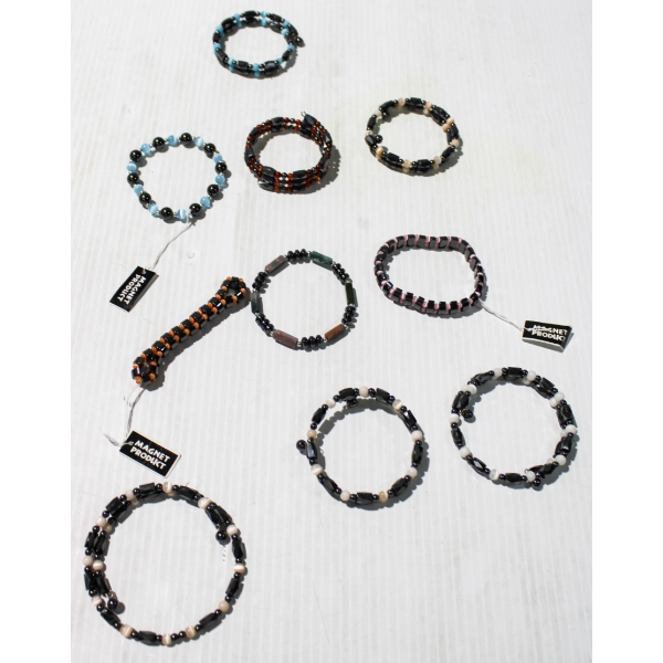 10 MAGNETIC BRACELETS ASST. COLORS - PINK/BLK