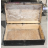 Image 2 : 32" L X 19" W X 10" H WOODEN LOCKABLE CHEST