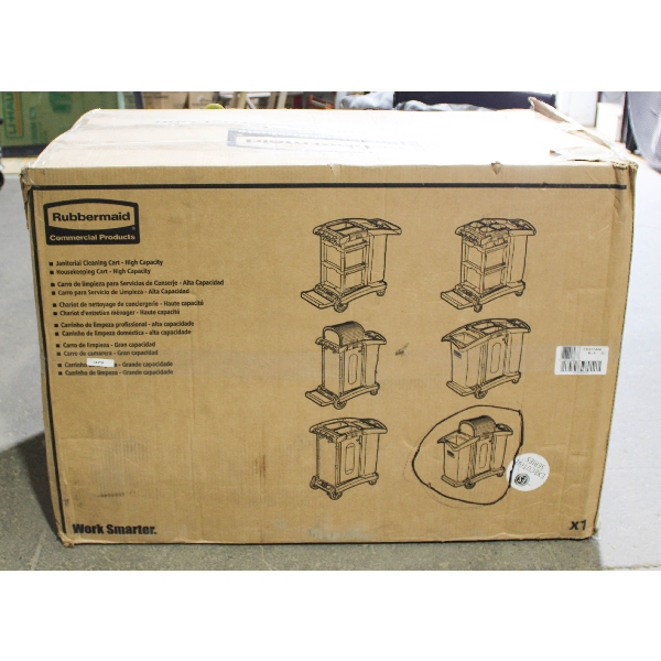 NEW RUBBERMAID JANITORIAL CLEANING CART FG9T7800