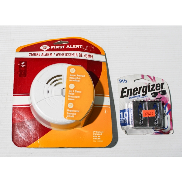 FIRST ALERT SMOKE ALARM & 9V ENERGIZER BATTERIES