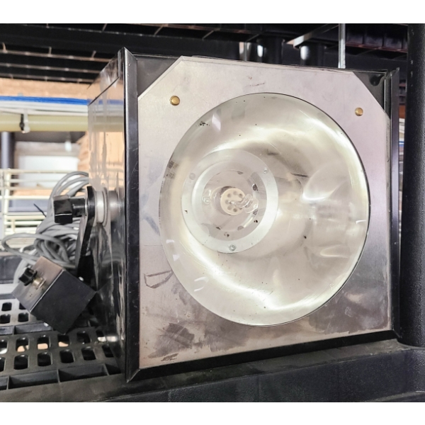 PROJECTOR STAGE LIGHT