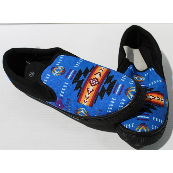 NEW WOMEN'S NU TRENDZ SLIP ON SHOES - BLUE
