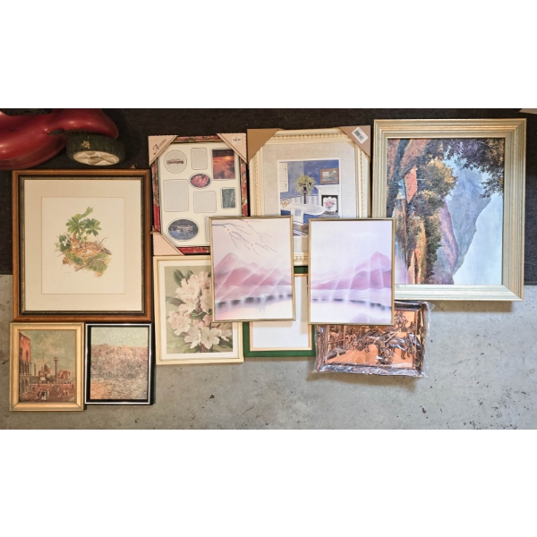 ASSORT. PICTURES & FRAMES