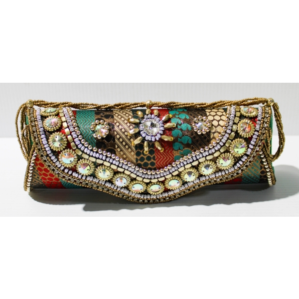 NEW PURE SILK HANDCRAFTED HAND PURSE W/ SNAP CLOSURE
