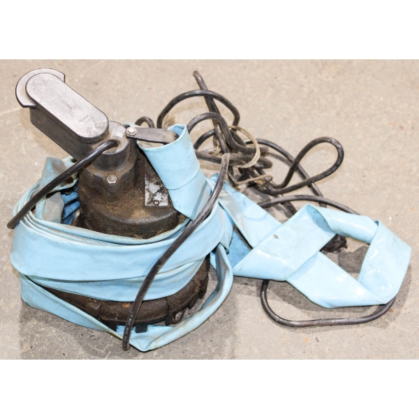 USED SUMP PUMP WITH HOSE TESTED AS-IS