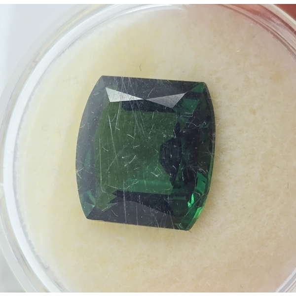 GREEN QUARTZ 6.4CT GEMSTONE