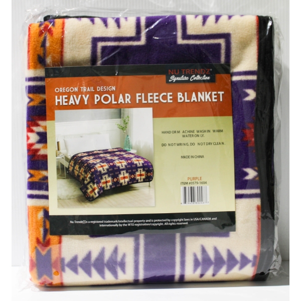 NEW OREGON TRAIL NU TRENDZ POLAR FLEECE BLANKET - PURPLE