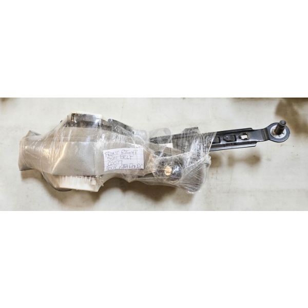 2008 KIA RONDO FRONT RIGHT SEAT BELT