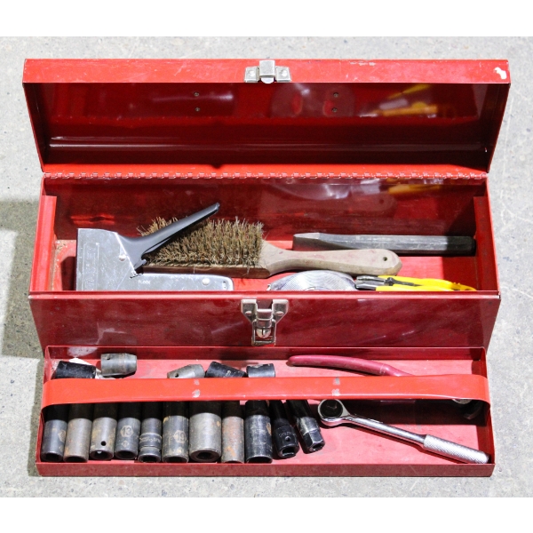 BEACH SMALL PORTABLE TOOL BOX W/ CONTENTS