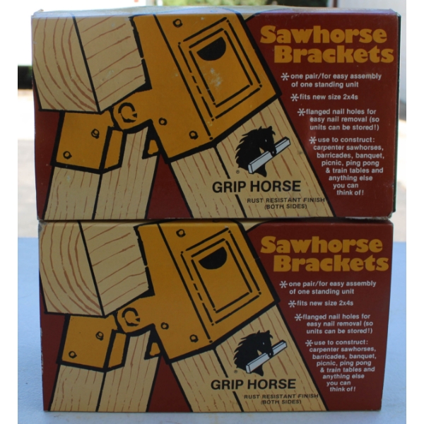 2 NEW GRIP HORSE SAWHORSE BRACKETS