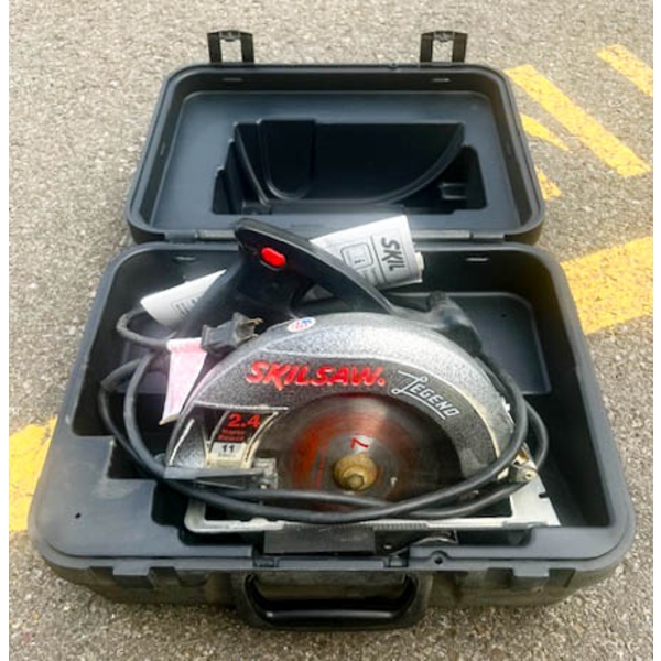 SKIL SKILSAW 11AMP CIRCULAR SAW W/ CASE